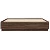 vidaXL Cadre de lit avec LED sans matelas ch&ecirc;ne marron 180x200 cm