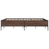 vidaXL Cadre de lit sans matelas ch&ecirc;ne marron 135x190 cm