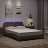 vidaXL Cadre de lit avec LED sans matelas Zadar marron 120x200 cm