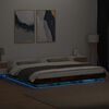vidaXL Cadre de lit et lumi&egrave;res LED sans matelas ch&ecirc;ne fum&eacute; 180x200 cm