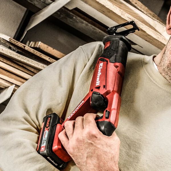 Einhell Scie alternative sans fil TE-AP 18 Li - Solo